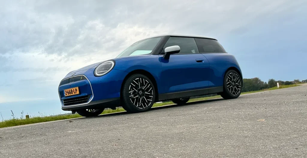 Upoznajte Mini Cooper SE: zabavno iskustvo